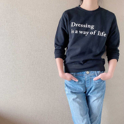 Dressing is a way of life スウェット ADORA00219-MLC-HAPPY002